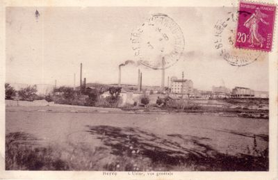 Vue générale de la raffinerie de pétrole 